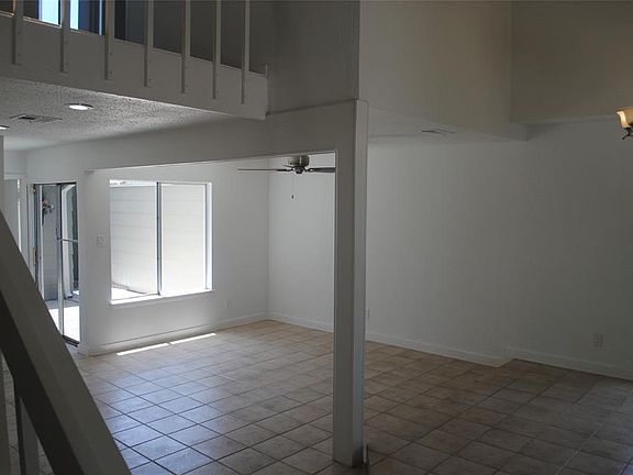3rd image of 12978 Greenway Chase Ct