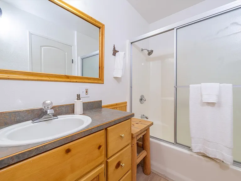 925 Woodside Dr — Photo 23