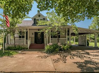 12024 Theiss Rd, Saint Louis, MO 63128