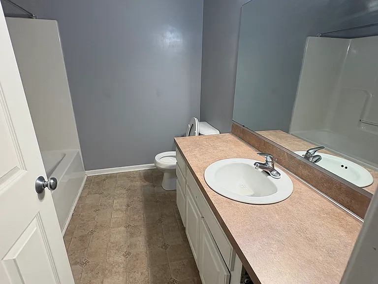 6506 Hartman Dr SE — Photo 9