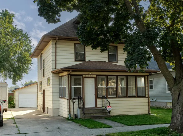 126 11th Ave SE, Rochester, MN 55904