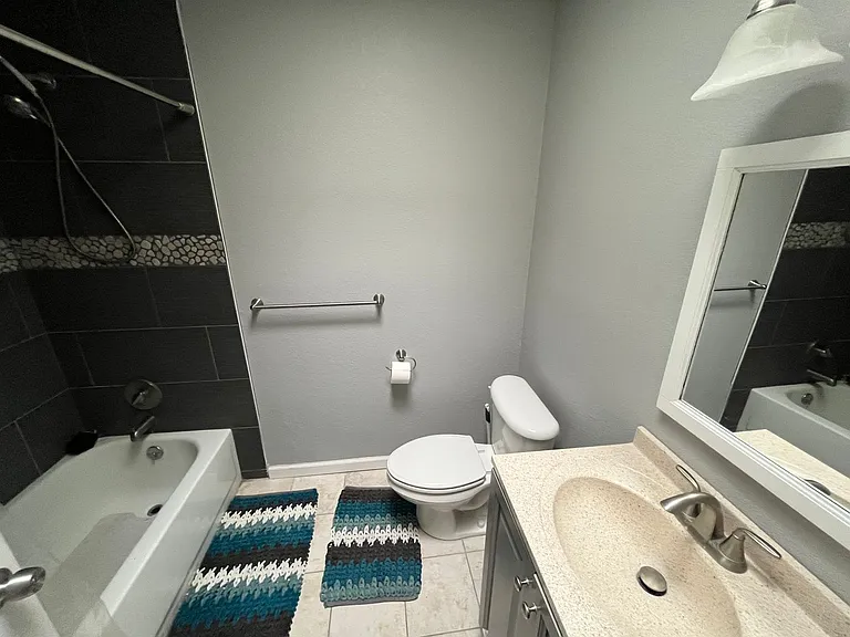 131 Voyager Ln — Photo 13