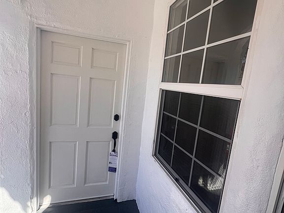 5th image of 3021 Fanita St