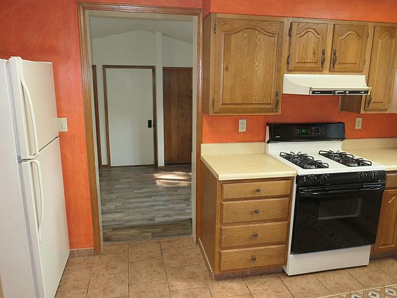 4th image of 134 Wilson Dr