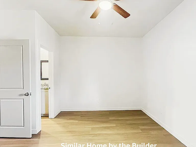 1211 SW New York Ave #2 — Photo 4