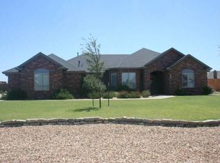 506 Avenue R, Shallowater, TX 79363