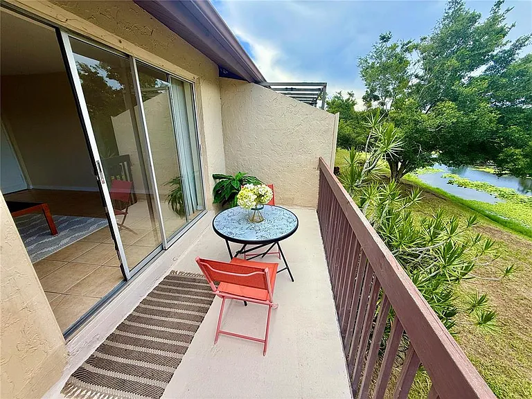 2612 Hidden Lake Dr N #D — Photo 15