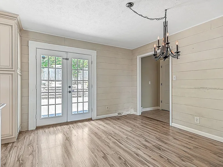 206 Sequoyah Dr — Photo 12