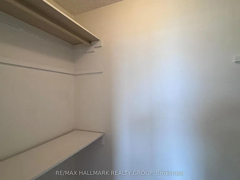 2400 Virginia Dr #510 — Photo 17