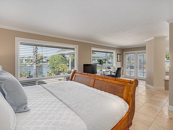 5th image of 760 Kearney Way