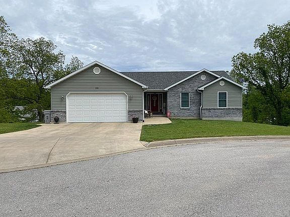 2nd image of 325 Hope Dr