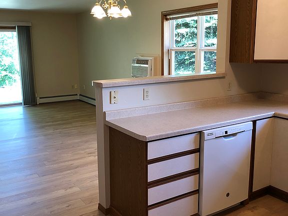 5th image of 3734 Rose Garden Way