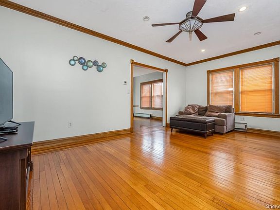4th image of 74 Holly Avenue