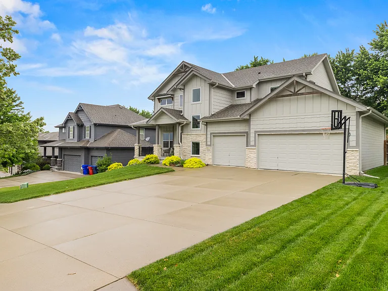 19506 Shadow Ridge Dr — Photo 3