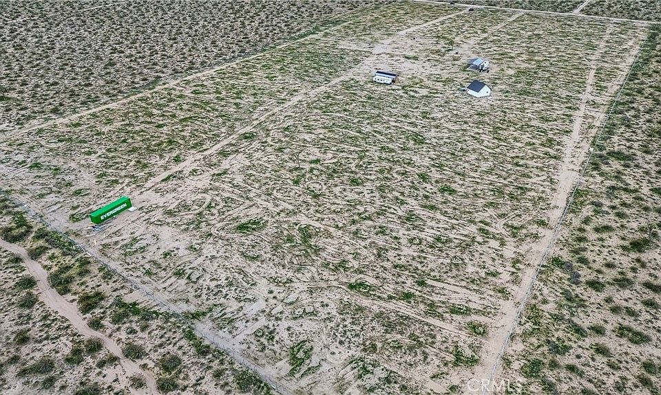 1st image of 15803 Paramount Rd