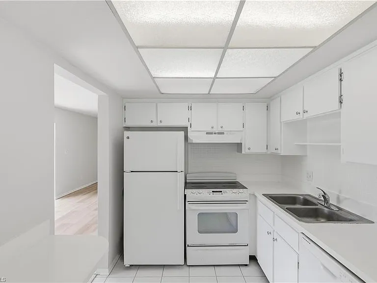 1400 Pompei Ln #53 — Photo 6