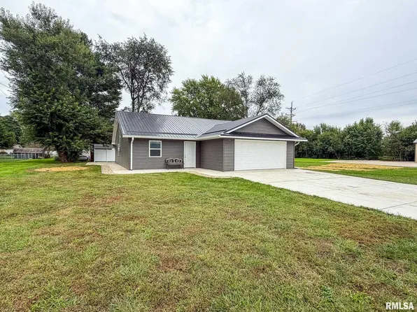 214 S Grant St, Toluca, IL 61369