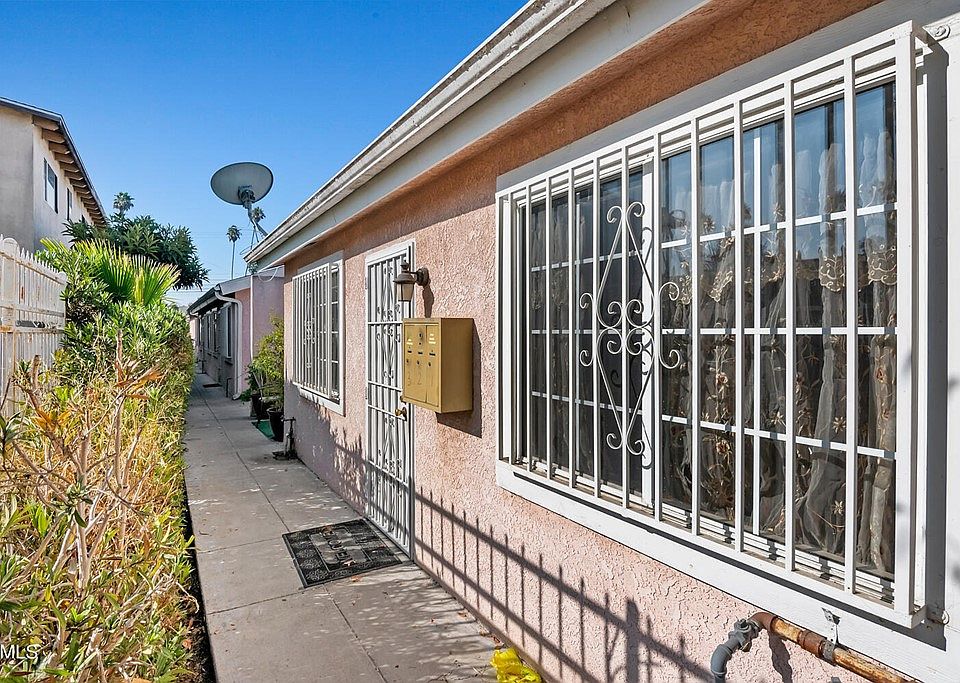 532 E 97th St Inglewood CA Zillow