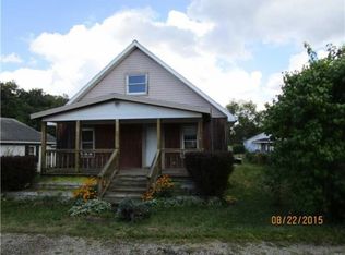 10 Hillman St, Bentleyville, PA