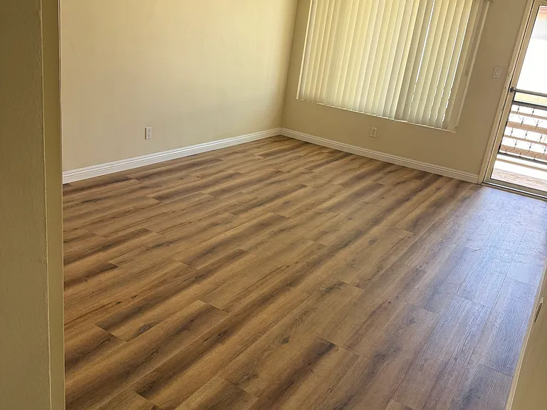5313 Ruby St #5 — Photo 3