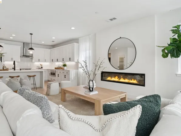 5549 Promontory Way, Antioch, CA 94531