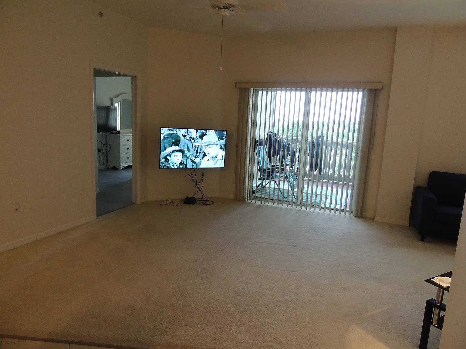 2 bed, 1258 sqft, $1,600 — Photo 4