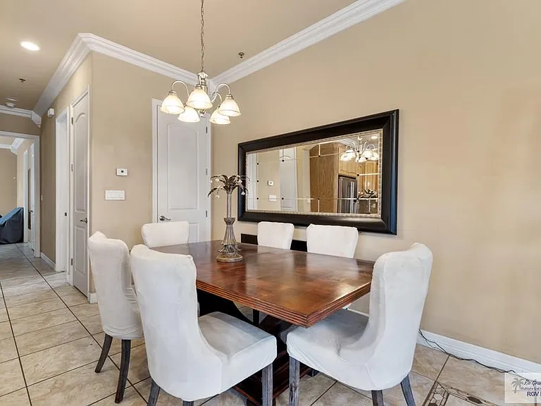 102 W Aries Dr #A — Photo 5