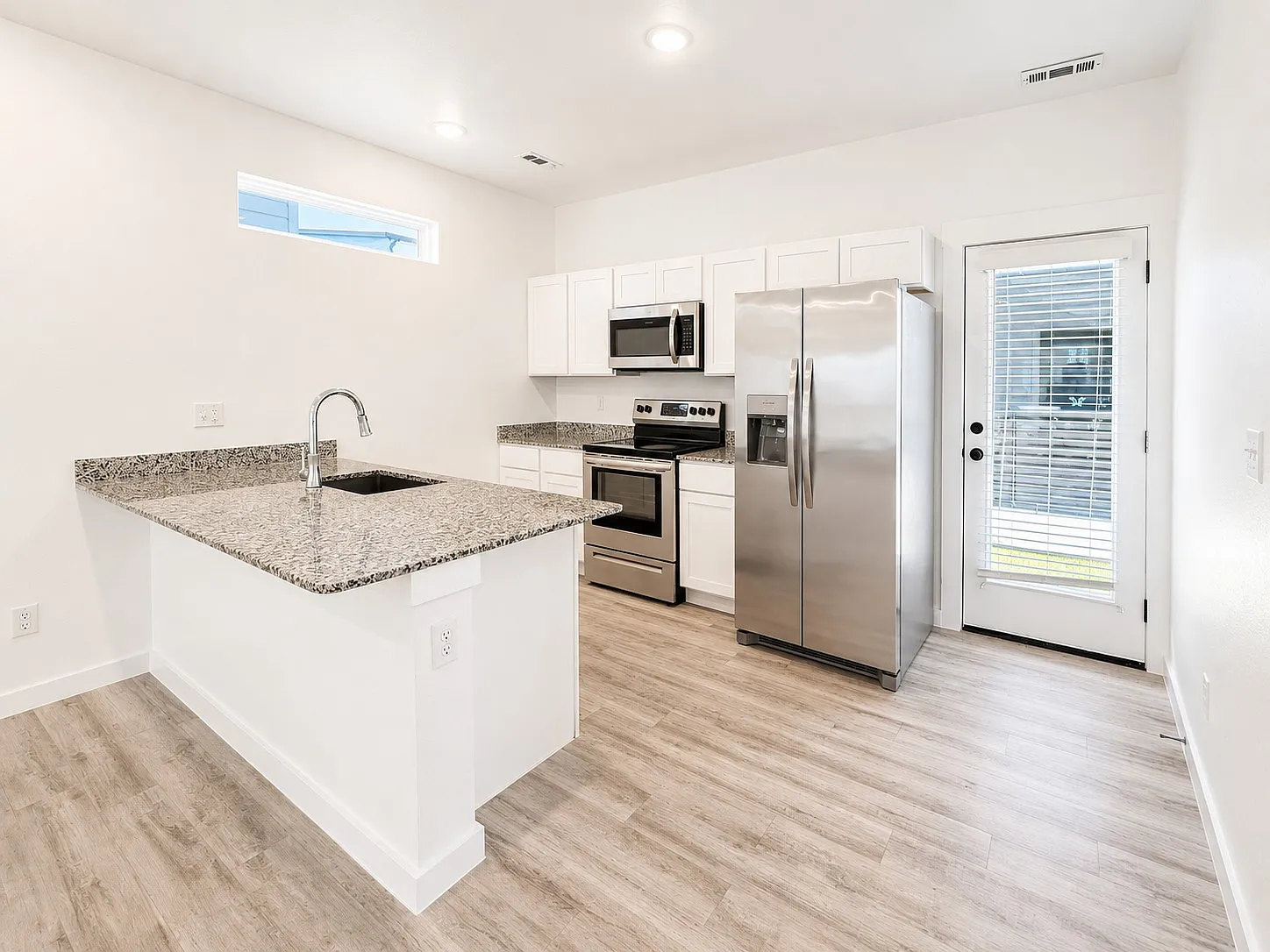 1031 Boardwalk Avenue - 1 — Photo 4
