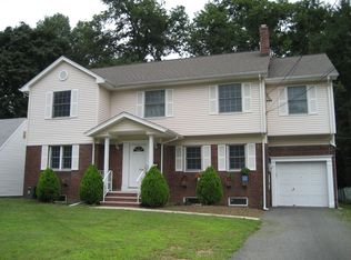 14-05 Ivy Ln, Fair Lawn, NJ 07410