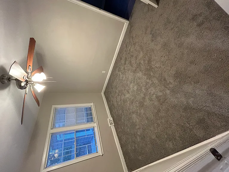 2871 Blount St — Photo 6