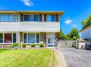 60 Dalegrove Dr, Kitchener, ON N2M2G5