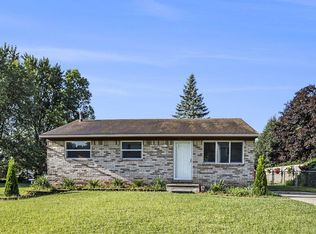 33667 Melton St, Westland, MI 48186
