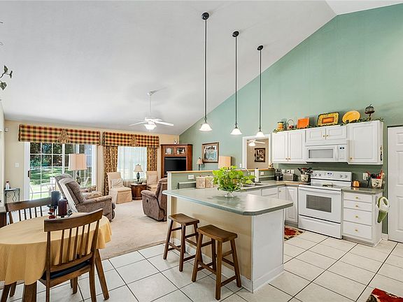 4th image of 226 Ashwood Ln