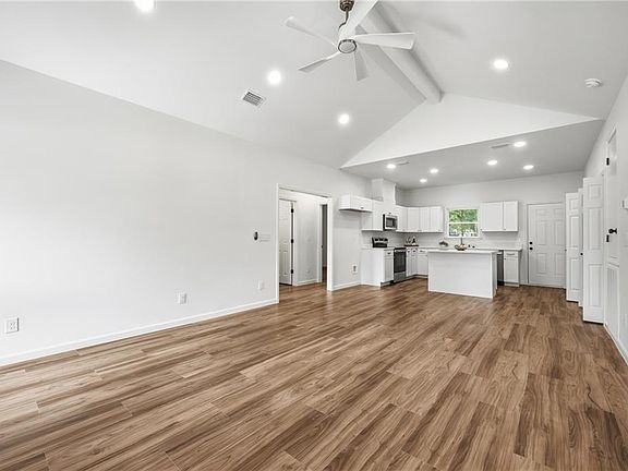 4th image of 6936 Pocahontas Dr