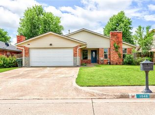 1048 Mabel C Fry Blvd, Yukon, OK 73099