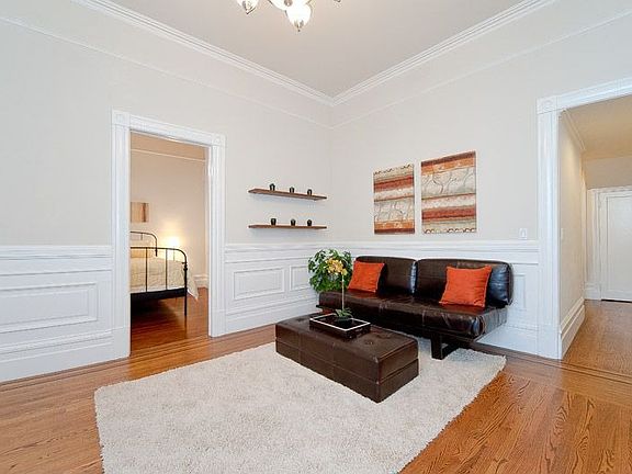 2nd image of 680 Oak St #B