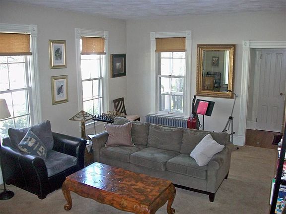 Spacious Bright Living Room