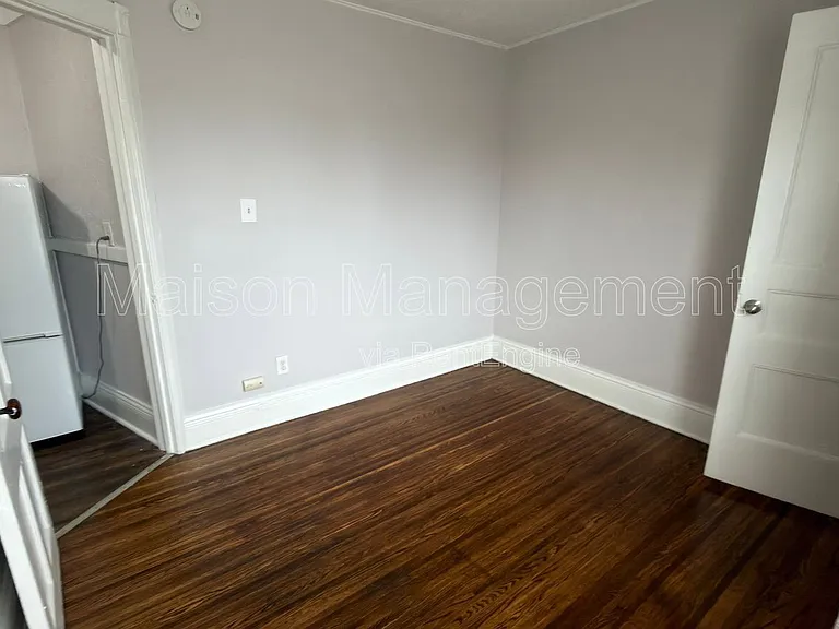 583 Averill Ave #2 — Photo 10