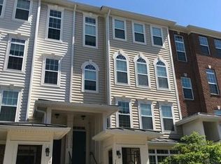 14264 Woven Willow Ln, Centreville, VA 20121