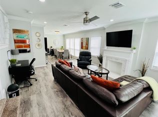 1909 Ruth St, Houston, TX 77004