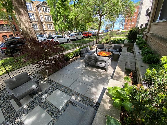 5th image of 1107 W Pratt Blvd #4