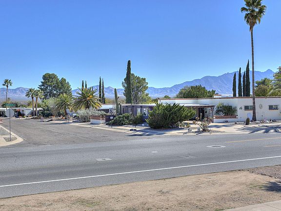 3rd image of 624 S Abrego Dr