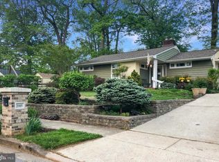 2103 Oak Lodge Rd, Catonsville, MD 21228