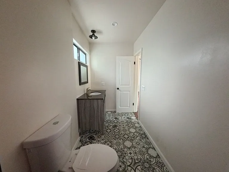 6607 N. Figueroa St. — Photo 24