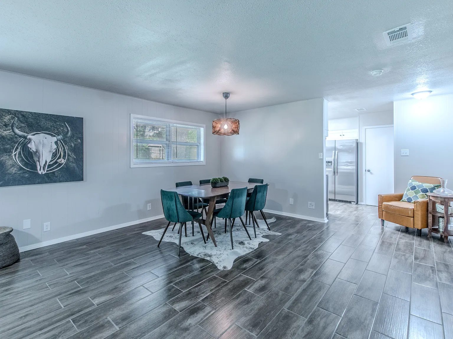 3 bed, 1663 sqft, $1,700 — Photo 2