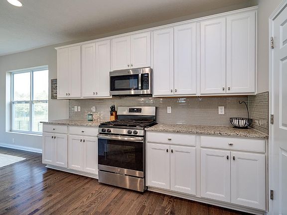 5th image of 364 Brier Creek Dr