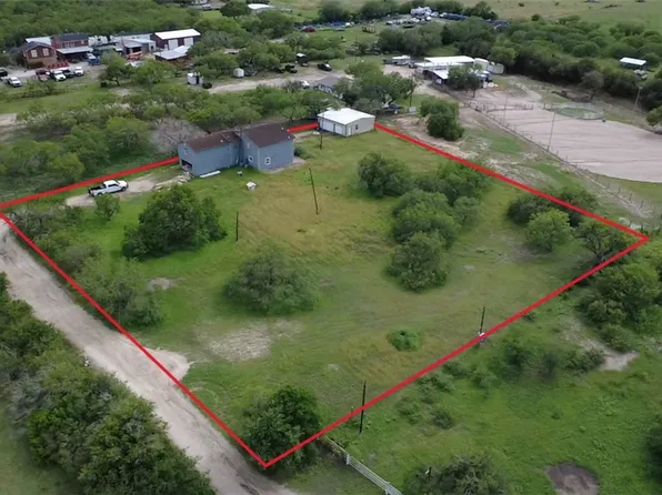 5525 Paul Ln, Robstown, TX 78380