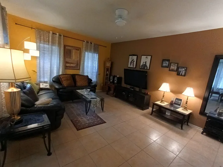 Living Room
Fully Furnished