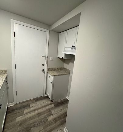 2nd image of 1908-16 W Vermont Ave #1908-4