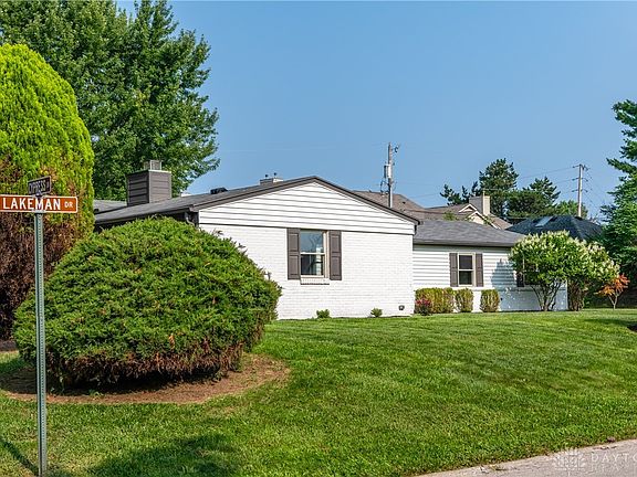 2nd image of 2029 S Lakeman Dr